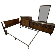 Bassett furniture tavern for sale  Davison