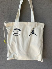 Travis scott jordan d'occasion  Marseille IX