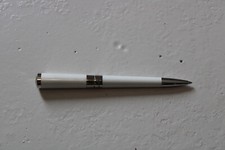Liberté laque blanche d'occasion  France