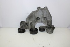 252812f0 supporto alternatore usato  Ferrara