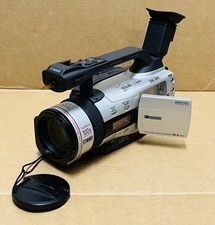 Usado, Câmera Filmadora Digital Canon DM-GL2A 3CCD 100x Zoom Mini DV & SD GL2 comprar usado Usado, Câmera Filmadora Digital Canon DM-GL2A 3CCD 100x Zoom Mini DV & SD GL2 comprar usado  Enviando para Brazil