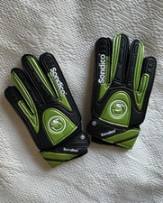 Football gloves boys for sale  CARDIFF