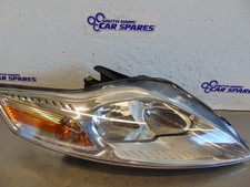 Ford mondeo headlight for sale  KINGSBRIDGE