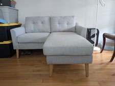 Serta loveseat 56.1 for sale  Minneapolis
