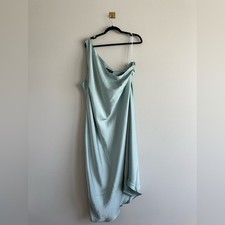 Vestido de cetim assimétrico Eloquii – Tamanho 24 – Vestido verde espuma do mar plus size comprar usado  Enviando para Brazil