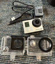 GoPro HERO3+ Plus Edition com 2 baterias, cabo de carregamento e cabo de carregamento comprar usado GoPro HERO3+ Plus Edition com 2 baterias, cabo de carregamento e cabo de carregamento comprar usado  Enviando para Brazil