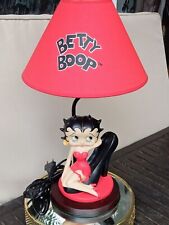 Lampe betty boop d'occasion  Castillon-la-Bataille