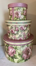 Vintage set decorative for sale  Willoughby