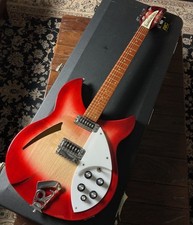 Rickenbacker 330 fireglo d'occasion  Expédié en Belgium