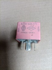 Relais 12v renault d'occasion  Nantes-