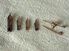 Broken 9ct gold for sale  NORTH WALSHAM