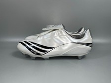Chuteiras de futebol Adidas F10 US10.5 UK10 tênis de chão macio branco comprar usado  Enviando para Brazil