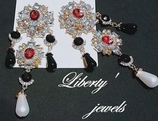 Bellissimi orecchini liberty usato  Casale Monferrato
