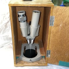 Microscópio binocular de reparo de relógio vintage 30x caixa de transporte de madeira comprar usado  Enviando para Brazil