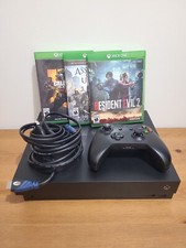 Usado, Xbox One X 1TB - Como Novo - Pacote Completo - Resident Evil 2 - Testado comprar usado  Enviando para Brazil