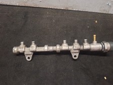 Rampa injetora Opel Corsa D 1.3 16v Cdti comprar usado  Enviando para Brazil
