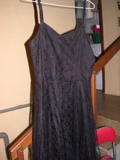 Robe soirée dentelle d'occasion  Tulette