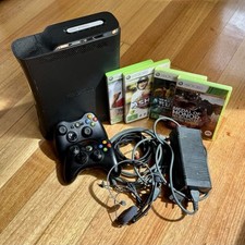 Console Microsoft XBOX 360 Elite 120GB HDD preto 4 jogos sem fio 2 controles comprar usado  Enviando para Brazil