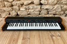 Vermona piano strings usato  Spedire a Italy