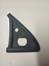 Używany, Vw Polo 86c rama owiewka podstawa lusterko wsteczne prawe oryginalne pasuje na sprzedaż  PL
