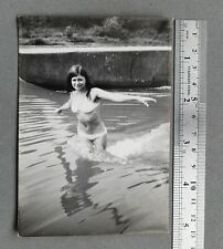 TRAJE DE BANHO BRANCO MENINA MORENA NATAÇÃO Foto Vintage  comprar usado  Enviando para Brazil