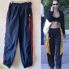 Pantalones cortavientos vintage Y2K Tommy Hilfiger azul marino de nailon calce suelto pista talla xL segunda mano  Embacar hacia Mexico