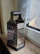 Küchenreibe edelstahl sechska gebraucht kaufen  Nürnberg