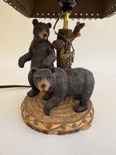 Abajur de mesa rústico dois ursos pretos abajur de mesa abajur de estanho pinhas 13,5" de altura, usado comprar usado  Enviando para Brazil