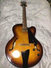 Guitarra elétrica Ibanez Artcore AFC71-VLS com estojo design Sunburst 20 trastes comprar usado  Enviando para Brazil