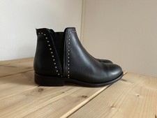 Stivaletto donna intrend usato  Villa Estense