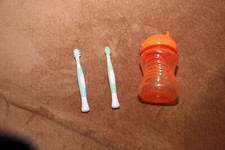 Nuby trinklernbecher zahnbürs gebraucht kaufen  Karlsruhe
