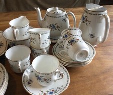 Shelley tea service for sale  BEVERLEY