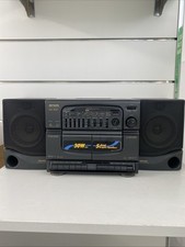 Stereo cassette radio usato  Castellana Grotte