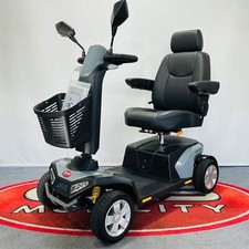 2024 demo advance for sale  COLCHESTER