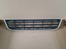 Passat front centre for sale  HULL