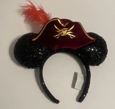 Faixa de cabeça Disney Cruise Line DCL Pirates Mickey Mouse pena orelhas de lantejoulas pretas comprar usado  Enviando para Brazil