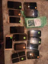 Lot phones several for sale  Iona