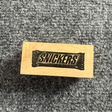 Carimbo de borracha de madeira doce Snickers feriado Halloween lanche doce chocolate comprar usado  Enviando para Brazil