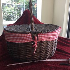 Wicker lined picnic for sale  FORDINGBRIDGE