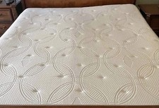 Select comfort sleep for sale  San Diego