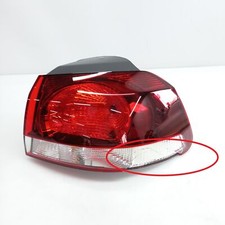 HELLA 2SD 009 922-141 Tylne światło - Lampa klejowa - Część aeusserer - Uszkodzona  na sprzedaż  PL
