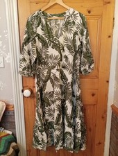 Women cream leaf for sale  SITTINGBOURNE
