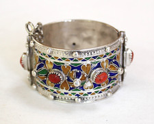 Bracelet éthnique ancien d'occasion  La Roche-sur-Yon