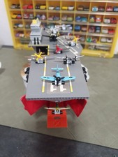 Play set portaerei usato Play set portaerei usato  Montebelluna