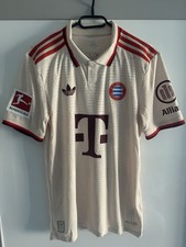 Matchworn bayern münchen gebraucht kaufen  Gelsenkirchen
