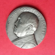 Médaille docteur courtois d'occasion  Montreuil-sur-Ille
