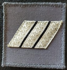 Galon militaire poitrine d'occasion Galon militaire poitrine d'occasion  Nanterre