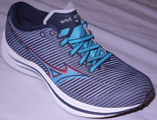 Tênis de corrida esportivo feminino Mizuno Wave Rebellion azul marinho em excelente estado usado tamanho 8 comprar usado  Enviando para Brazil