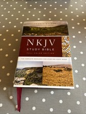 Nkjv study bible for sale  CROWBOROUGH