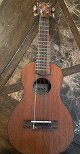 Ukulele concerto mogno Mele 4 cordas (comprado no Havaí!) com estojo comprar usado  Enviando para Brazil